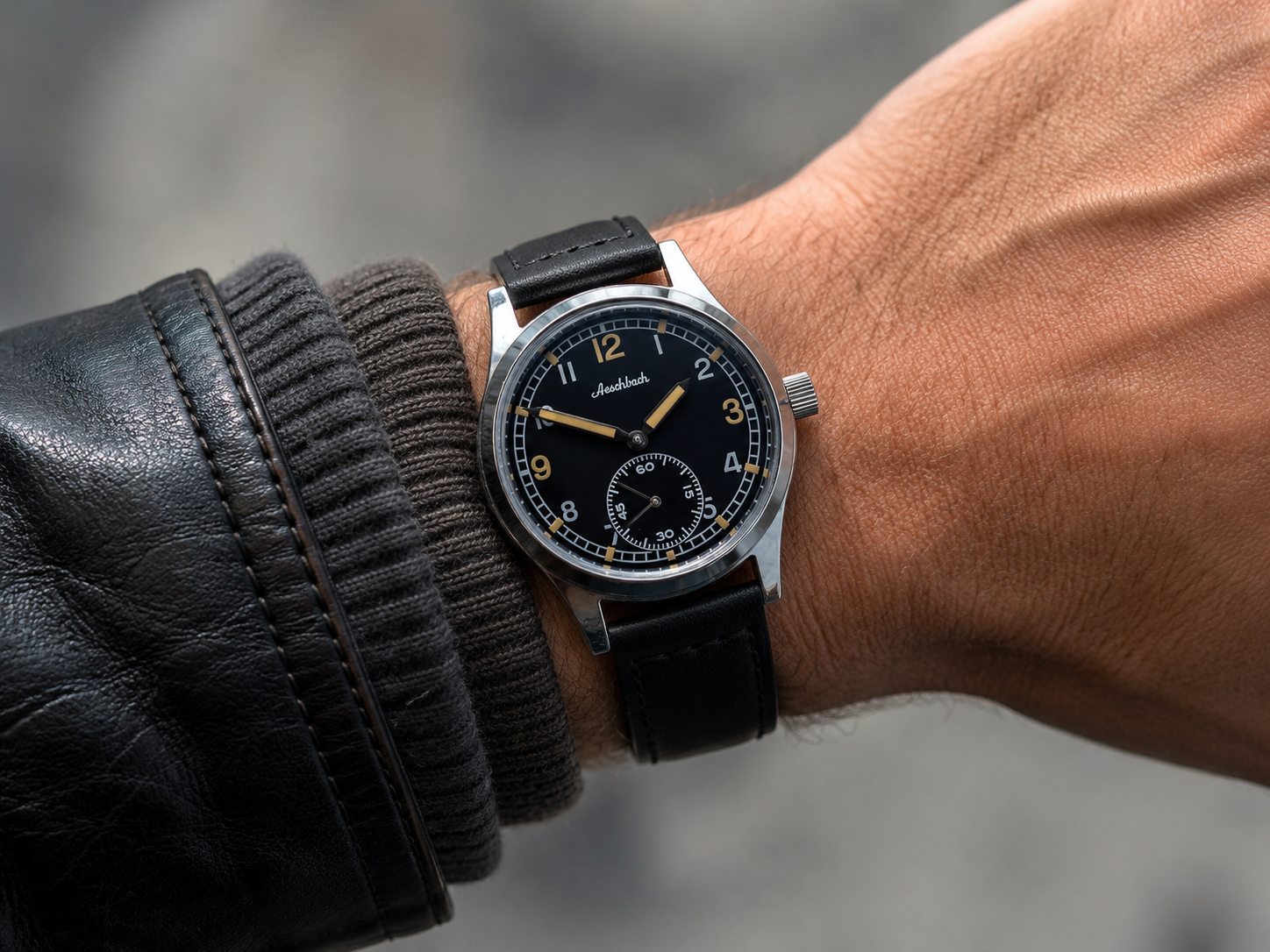 Reloj de servicio Aeschbach patrón WW2 alemán Wehrmacht y Luftwaffe (Ejército/Fuerza Aérea) con movimiento mecánico manual de 17 joyas