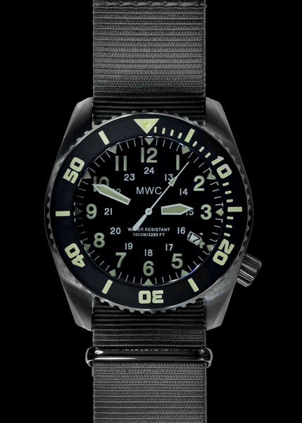 MWC "Depthmaster" 100atm / 3,280ft / 1000m Water Resistant Military Divers Watch in Stainless Steel Case with Helium Valve (Quartz)