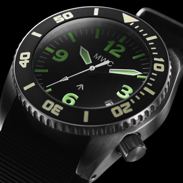 MWC "Depthmaster" 100atm / 3,280ft / 1000m Water Resistant Military Divers Watch in Stainless Steel Case with Helium Valve (Automatic)
