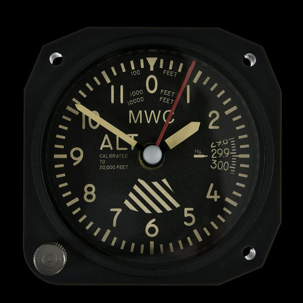 Limited Edition Replica Altimeter Instrument Desk Clock With Retro Dial in Matt Black Finish