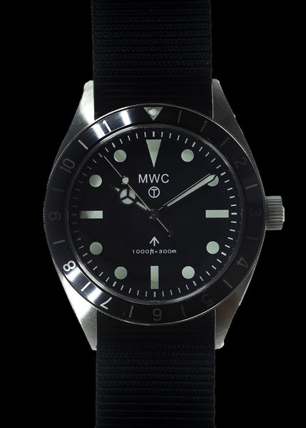 MWC Classic 1960s Pattern Divers Watch with Luminova Luminous Paint and a Hybrid Mechanical/Quartz Movement